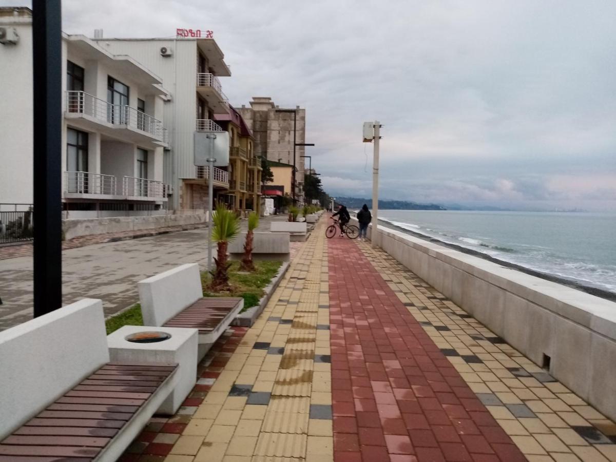 Guest House Agmashenebeli 229 Kobuleti Exterior photo