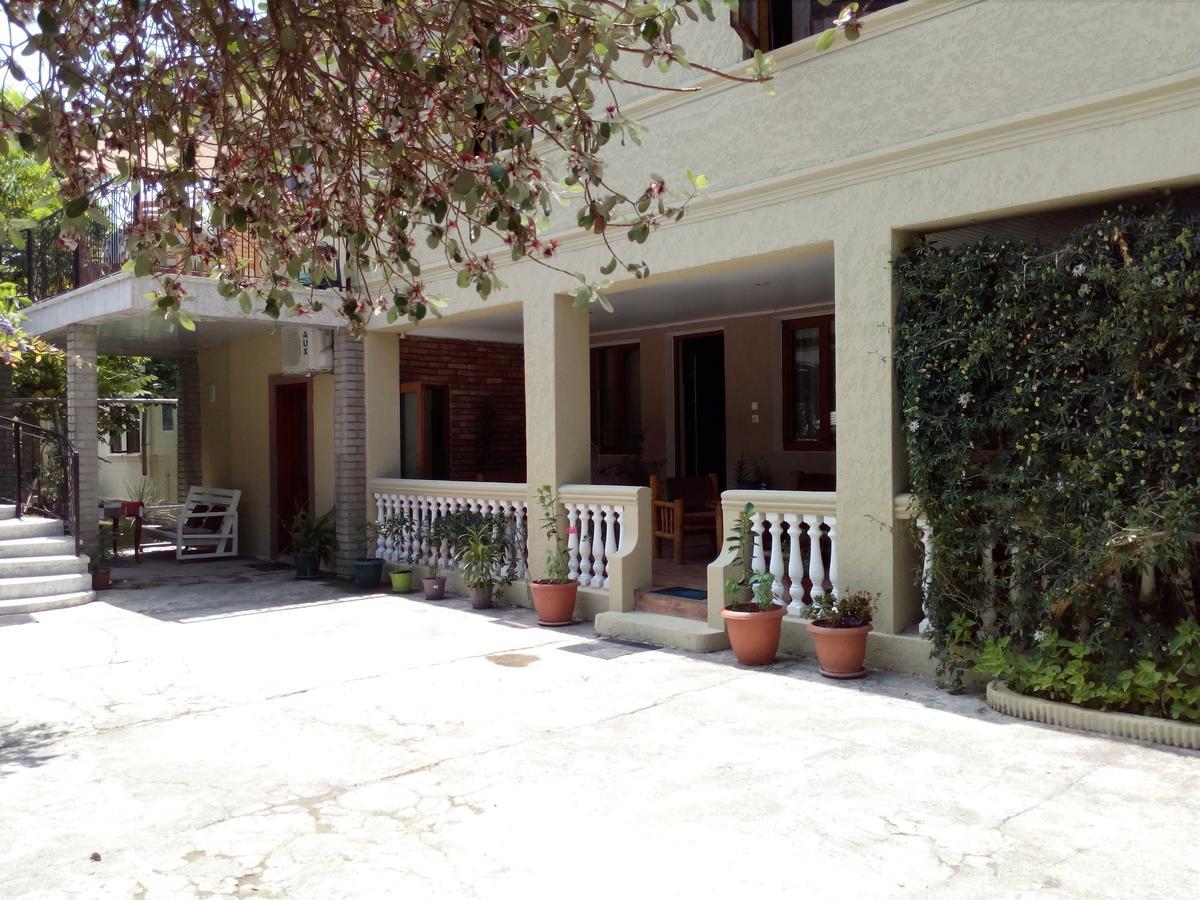Guest House Agmashenebeli 229 Kobuleti Exterior photo